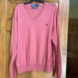 NWOT Men’s size XL Ralph Lauren heather red V-Neck cotton sweater.